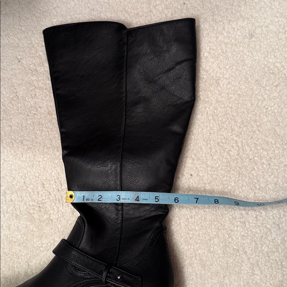 Easy Street Black Heeled Flat Boots Side Zipper and Extender Zipper Wide Calf - Picture 8 of 10